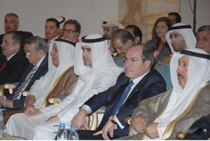 الملقي: الاصلاح الاقتصادي نجح بجذب الاستثمارات الى الاردن الملقي: الاصلاح الاقتصادي نجح بجذب الاستثمارات الى الاردن