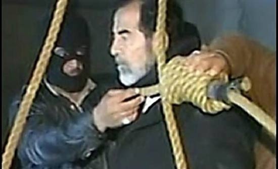 مسؤول إيراني: نحن الذين أعدمنا صدام حسين