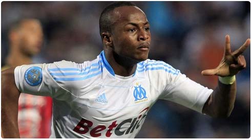 الشقيقان ايو يضعان مرسيليا في الصدارة