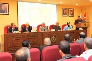 كلية الدراسات العليا في جامعة البلقاء التطبيقية تقيم يومها العلمي الاول