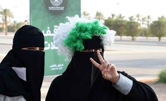 السعودية.. المرأة لن تحتاج لإذن وليها لاستخراج رخصة قيادة السعودية.. المرأة لن تحتاج لإذن وليها لاستخراج رخصة قيادة