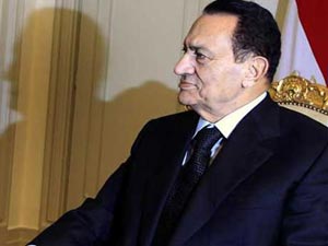 مبارك يكلف الدولة 5700 دولار يوميا علاج في شرم الشيخ مبارك يكلف الدولة 5700 دولار يوميا علاج في شرم الشيخ