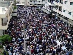 حصيلة احتجاجات الجمعة في سوريا تزيد على 60 قتيلاً نصفهم في درعا حصيلة احتجاجات الجمعة في سوريا تزيد على 60 قتيلاً نصفهم في درعا
