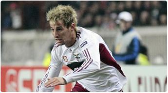 مباحثات حول انتقال كوينتراو إلى الريال