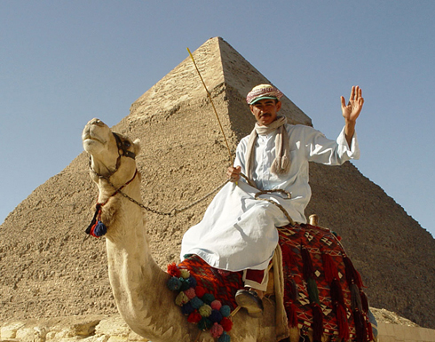 انخفاض عائدات السياحة المصرية بنسبة 95% بعد ثورة 25 يناير