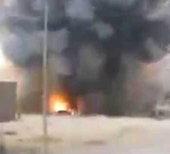 سلسلة تفجيرات بالعراق تقتل وتصيب 95 شخصًا سلسلة تفجيرات بالعراق تقتل وتصيب 95 شخصًا