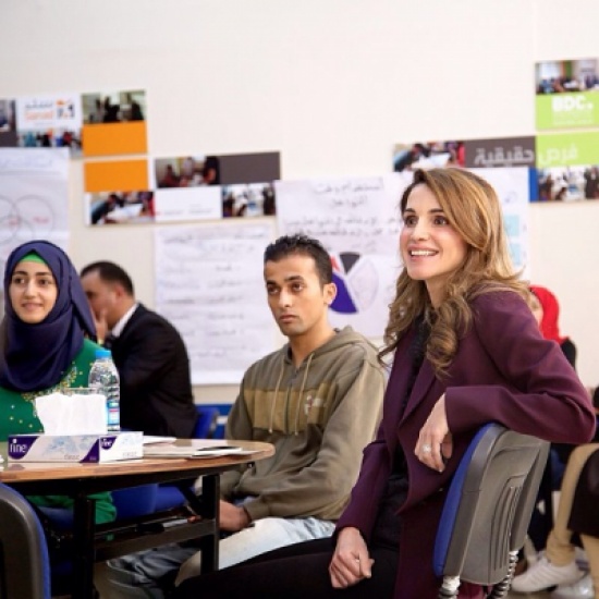 الملكة رانيا العبدالله تزور كلية الزرقاء الجامعية الملكة رانيا العبدالله تزور كلية الزرقاء الجامعية