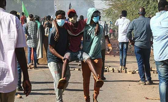 "أطباء السودان": 24 إصابة في مظاهرات السبت بالخرطوم "أطباء السودان": 24 إصابة في مظاهرات السبت بالخرطوم