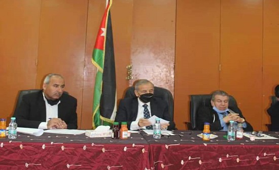 كريشان يؤكد ضرورة منح عمال الوطن العاملين في البلديات حقوقهم المشروعة كريشان يؤكد ضرورة منح عمال الوطن العاملين في البلديات حقوقهم المشروعة