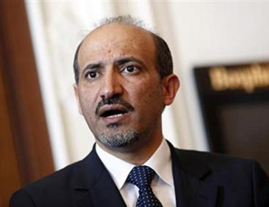 الجربا يعتبر أن الائتلاف أمام تحدٍ جديد بعد تصريحات لأوباما استبعد فيها هزيمة الأسد الجربا يعتبر أن الائتلاف أمام تحدٍ جديد بعد تصريحات لأوباما استبعد فيها هزيمة الأسد