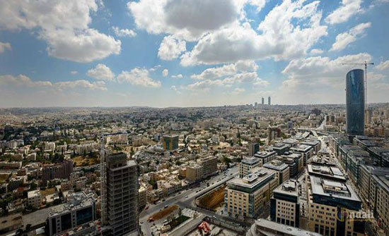 اجواء صيفية عادية في اغلب المناطق وحارة في الاغوار والعقبة اجواء صيفية عادية في اغلب المناطق وحارة في الاغوار والعقبة