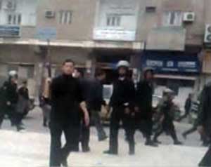 دعوة لاعتصام متواصل بمدن سوريا   