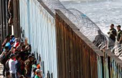 الولايات المتحدة: وفاة طفل ثان بين المهاجرين المحتجزين على الحدود