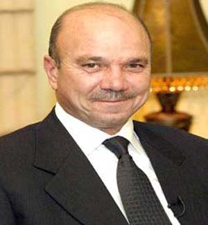 الفايز ينقل رسالة خطية من الملك الى قداسة البابا 