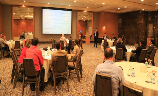 الأمانة تناقش مسودة مشروع قانون رخص المهن مع الشركاء