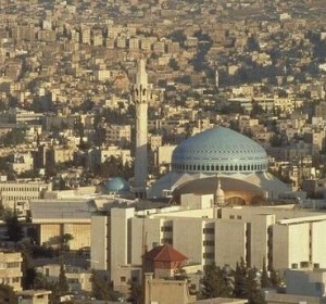 فترة العيد: أجواء حارة نسبيا وينصح بارتداء ملابس صيفية فترة العيد: أجواء حارة نسبيا وينصح بارتداء ملابس صيفية