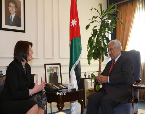 رئيس الوزراء يلتقي رئيسة جمهورية كوسوفو