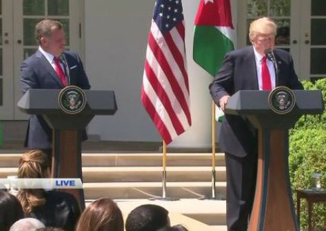 ترامب للملك : أنت محارب عظيم وعلاقتنا بالأردن استراتيجية