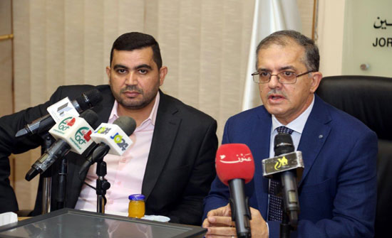 مهندسو "التربية" يضربون عن العمل مهندسو "التربية" يضربون عن العمل
