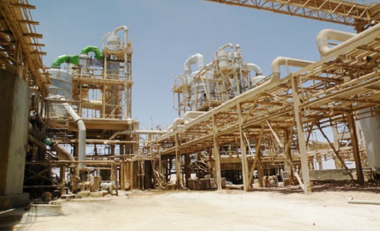 بحث إجراءات السلامة العامة للعاملين في مجمع العقبة الصناعي لمواجهة كورونا