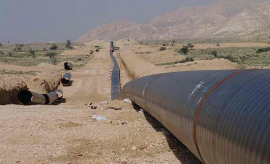 بدء ضخ النفط بخط انابيب جديد بين البحرين والسعودية بدء ضخ النفط بخط انابيب جديد بين البحرين والسعودية