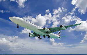 هبوط اضطراري لطائرة اميركية اثر تهديد أمني