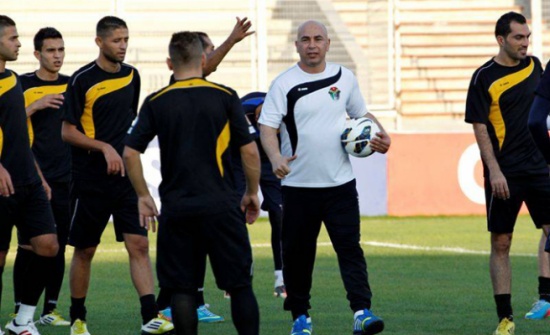 بعد 6 مباريات .. الزمالك يطرد مدرب الاردن السابق " حسام حسن "