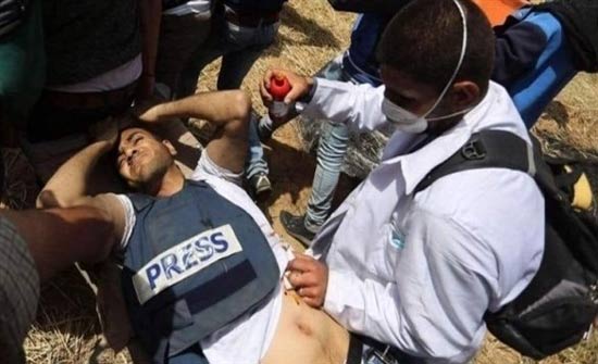 إسرائيل تحاول التنصل من قتل صحافي في غزة إسرائيل تحاول التنصل من قتل صحافي في غزة
