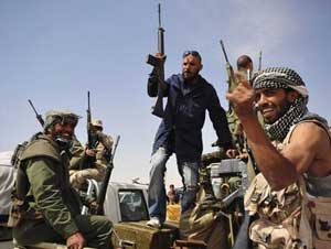 طائرات "الأطلسي" تشن سلسلة ضربات على عدة أهداف بالعاصمة الليبية