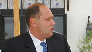 سجن وزير السياحة المصري السابق لاهداره المال العام