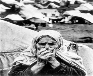 اصابة مواطنة فلسطينية جراء اعتداء قوات الاحتلال على مسيرة سلمية شمال قطاع غزة 