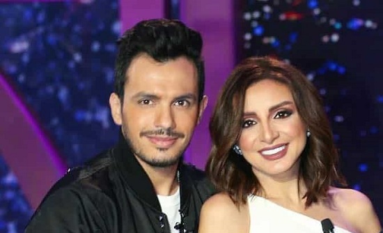 في خطوة مفاجئة.. شاهد أنغام وأحمد إبراهيم في أول ظهور علني يحتفلان بزواجهما