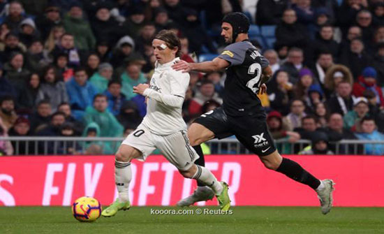 بالفيديو : ريال مدريد يصعد للمركز الثالث بعد انتصار "اللحظات الأخيرة" بالفيديو : ريال مدريد يصعد للمركز الثالث بعد انتصار "اللحظات الأخيرة"