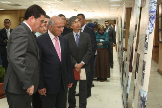 افتتاح المعرض الهنغاري في "الأردنية"