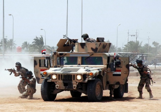 الجيش العراقي يدخل مدينة العلم ويحاصرالحويجة بكركوك الجيش العراقي يدخل مدينة العلم ويحاصرالحويجة بكركوك
