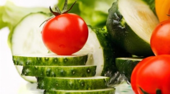 كيف تفقد الوزن الزائد بواسطة الطماطم والخيار؟ كيف تفقد الوزن الزائد بواسطة الطماطم والخيار؟
