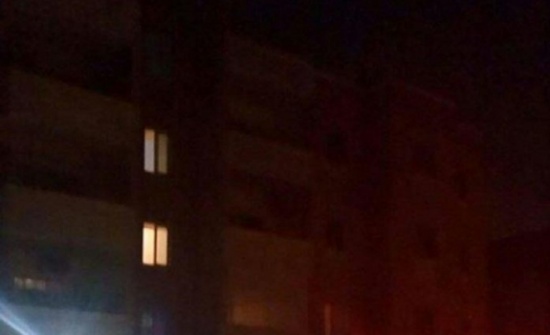 اخلاء عمارة سكنية في عمان بسبب " تصدعات " اخلاء عمارة سكنية في عمان بسبب " تصدعات "