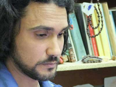 الغيطاني: كثير من الجوائز الادبية العربية تخضع لمعايير سياسية الغيطاني: كثير من الجوائز الادبية العربية تخضع لمعايير سياسية