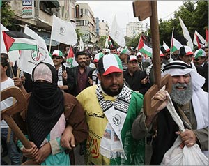 الفلسطينيون والعرب يحيون النكبة  