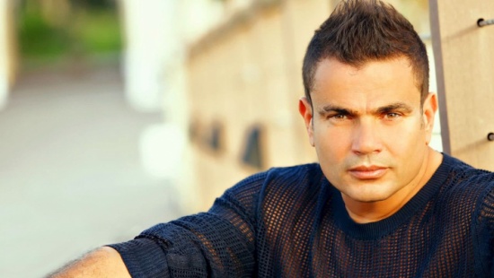 عمرو دياب يعايد محبيه بحلول شهر رمضان عمرو دياب يعايد محبيه بحلول شهر رمضان