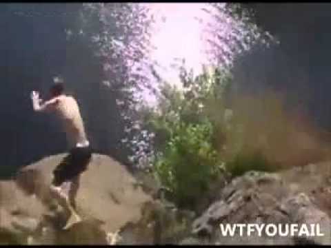 فيديو| أراد استعراض مهاراته في القفز.. لكن ما حدث له كان مروعاً! فيديو| أراد استعراض مهاراته في القفز.. لكن ما حدث له كان مروعاً!