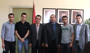 طلبة كلية الأمير الحسين بن عبدالله الثاني  تفوز بالمركز الأول في المهرجان التكنولوجي الوطني الرابع ( صور )