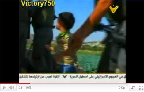 الطفل الذي هزّ ضمير العالم  ( فيديو )