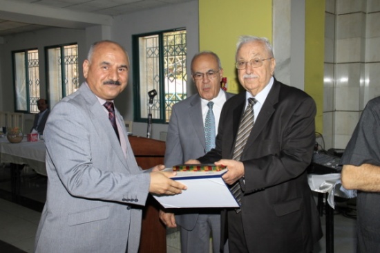 جامعة فيلادلفيا تكرم قدامى الموظفين