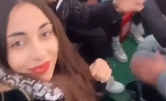 شفت الموت.. موجة غضب ضد مؤثرة تونسية وثقت رحلة هجرتها الغير شرعية شفت الموت.. موجة غضب ضد مؤثرة تونسية وثقت رحلة هجرتها الغير شرعية