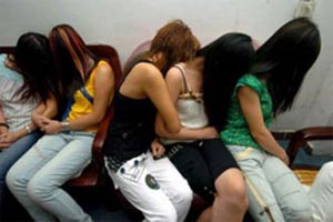 بعض المتعلمات في أمريكا يخترن العمل في مجال الدعارة 