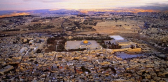 وزير الاوقاف : زيارة القدس تبين احقية المسلمين في هذا المكان المقدس وزير الاوقاف : زيارة القدس تبين احقية المسلمين في هذا المكان المقدس