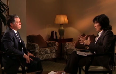 الملك لقناة ال (أيه بي سي) الأميركية : الملكة رانيا لم تتدخل أبدا بعمل أي حكومة و ما قيل ضدها سخيف للغاية و محزن جدا ( صور )