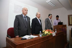 جامعة الزيتونة تنظِّم يوماً علمياً بعنوان(الهندسة المدنية مجال رحب وأفق واسع)