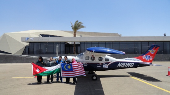 المغامر جيمس أنتوني يصل العقبة